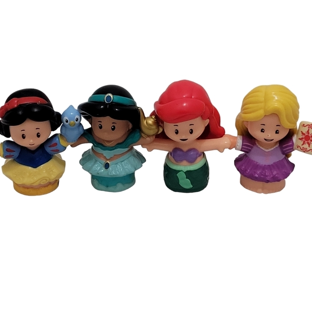 4 Little People princess toy figures Mattel